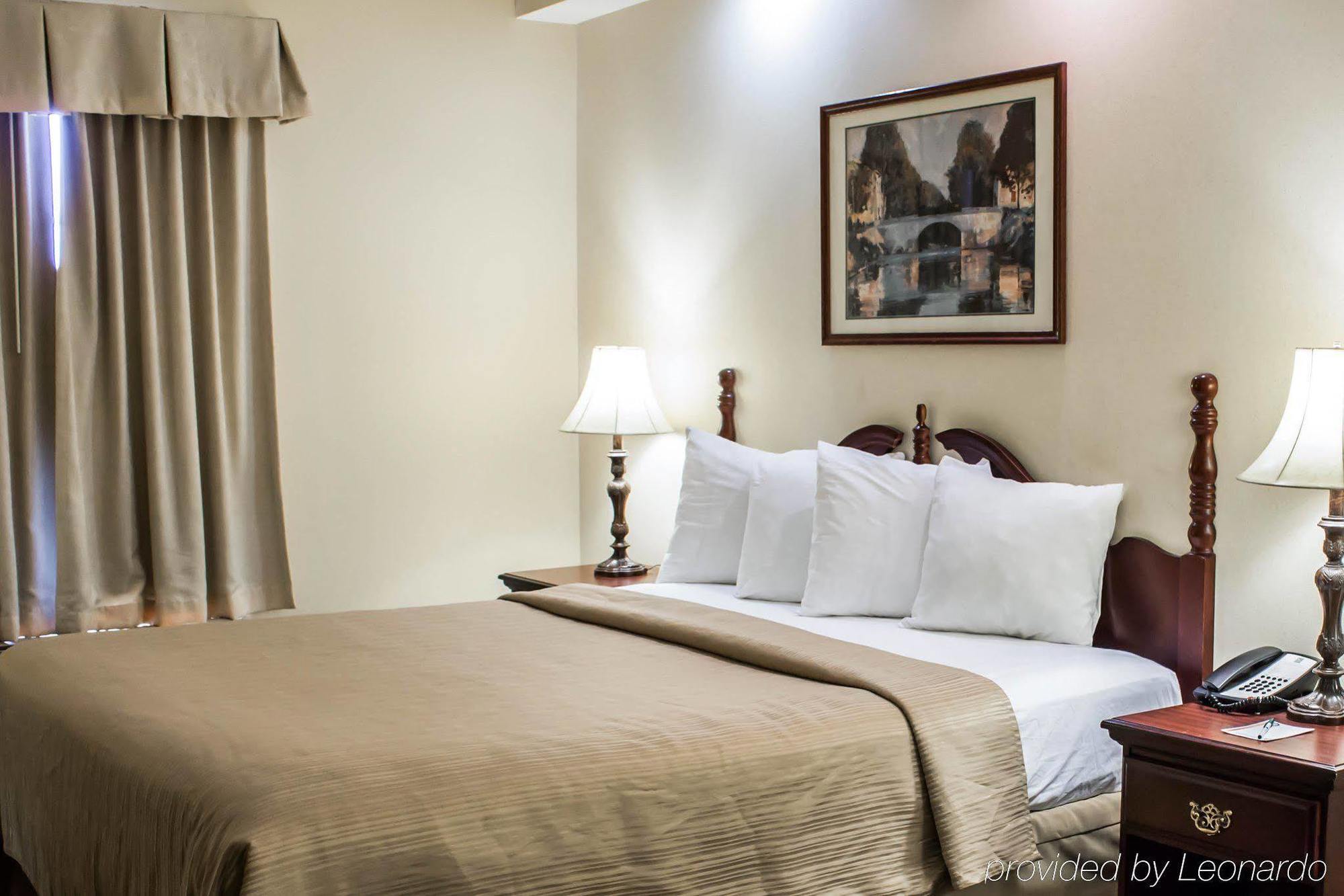Quality Inn Голдсборо Экстерьер фото
